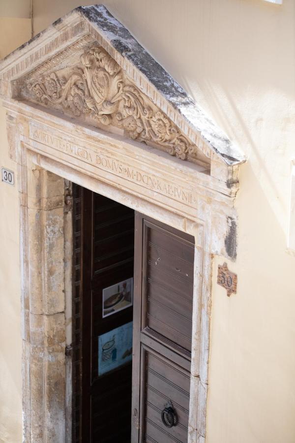 Domus Clodia, Sensing Rethymno'S Old Town! Vila Exterior foto